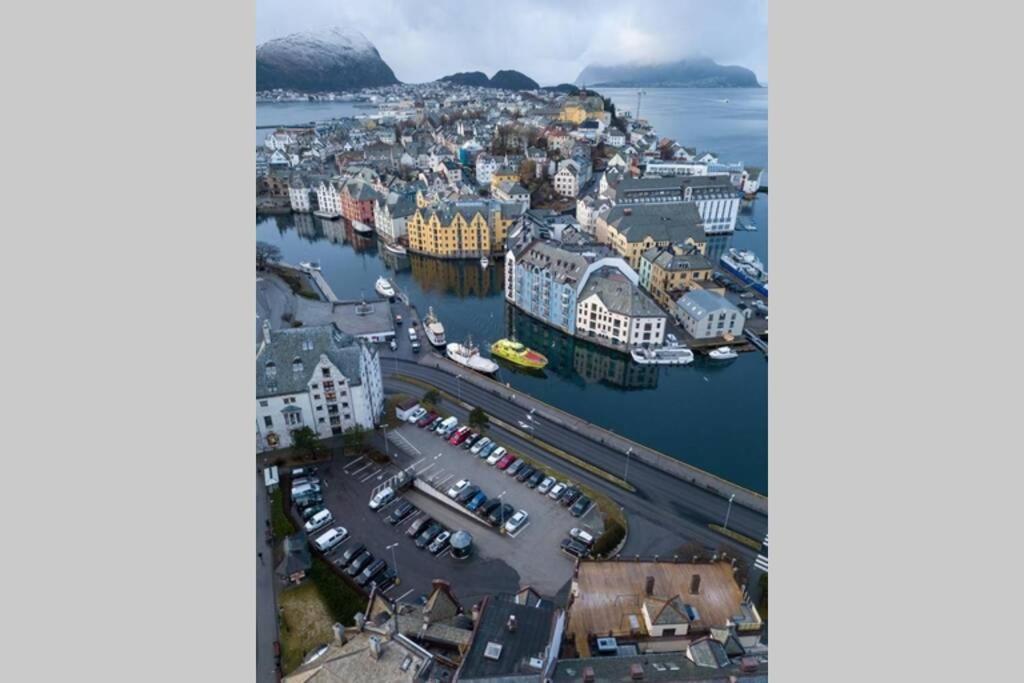 Alesund Skysuite Exterior photo