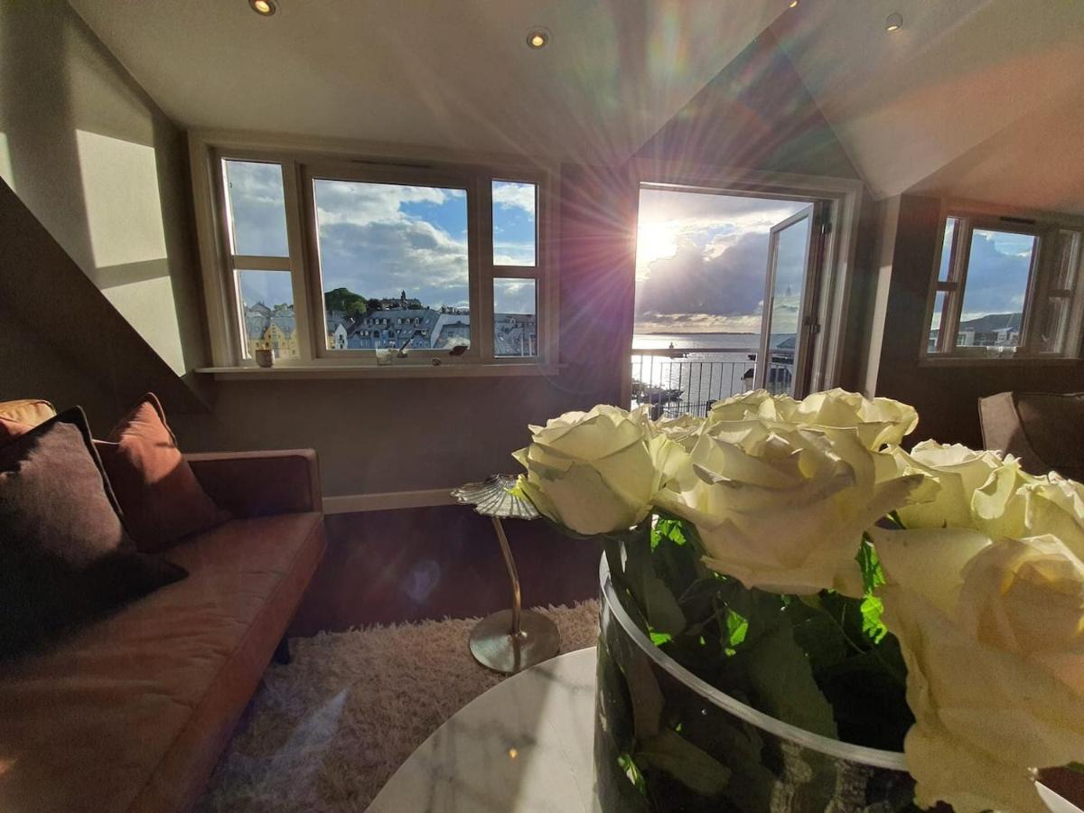 Alesund Skysuite Exterior photo